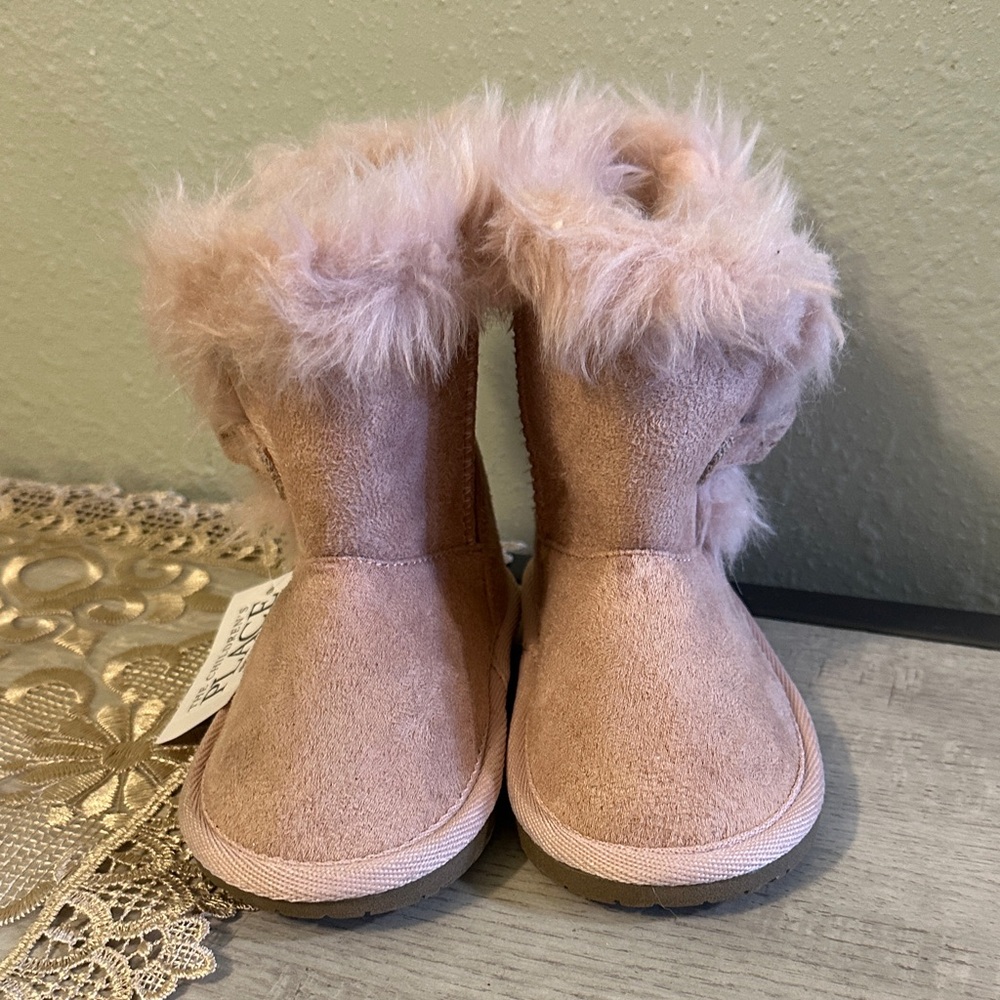 The Children's Place Blush Faux Fur Baby Boots